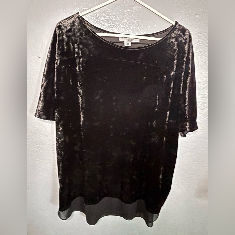 RUFF HEWN GREY Crushed Velvet women’s shirt. SZ XL. Sheer hem.